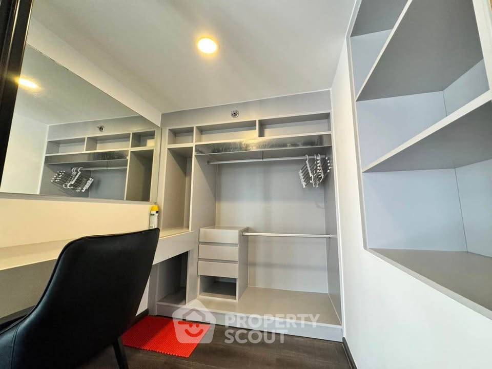 picture 1-BR Condo Knightsbridge Space Ratchayothin Near BTS Ratchayothin (ID 1951112) - 11/15