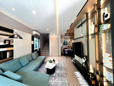 บ้านเดี่ยว สนามบินสุวรรณภูมิ : 🏡 บ้านเดี่ยวฟังก์ชันครบ ใกล้ทางด่วน บางนา , Nirvana Absolute Bangna