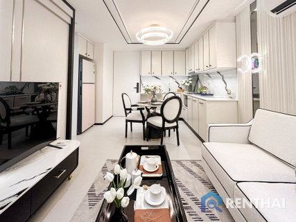 สำหรับ ขาย คอนโด 1 ห้องนอน ที่ Embassy