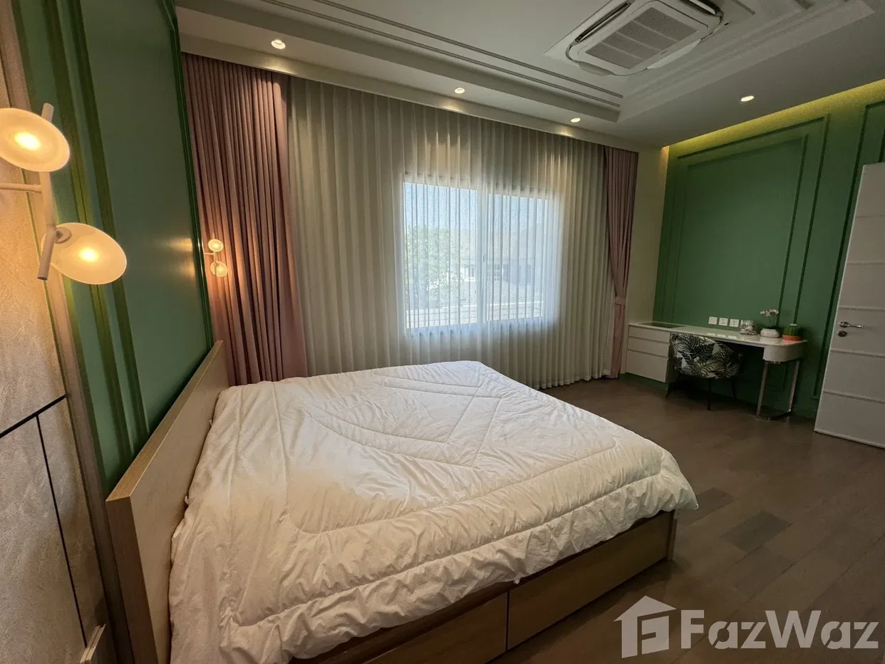 รูป คฤหาสน์ส่วนตัว 4 ห้องนอน พร้อมสระว่ายน้ำและสวนส่วนตัว | แปลงมุมหายาก | ต่ำกว่าราคาตลาดถึง-15.38% 6005238 - รูปที่ 28/45