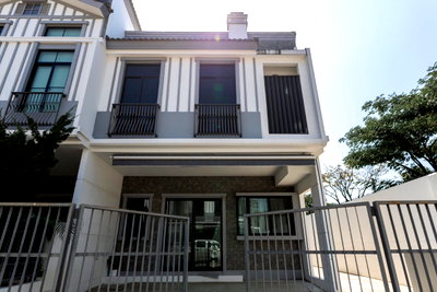 Townhouses for rent : Indy 5 Bangna                  Km.7