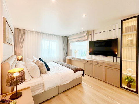 ขาย Fortune Condotown 2 ห้องนอน 85 ตรม. รีโนเวทใหม่ ใกล้เซ็นทรัล พระราม 3 