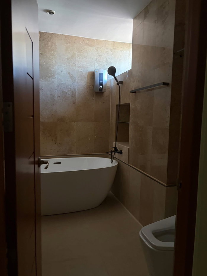 picture River House               Condominium  - 7/10