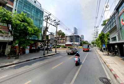 ที่ดิน ถนนเจริญกรุง : ขายที่ดินพร้อมสิ่งปลูกสร้าง ถนนเจริญกรุง ใกล้โรงเรียนนานาชาติโชรส์เบอรี