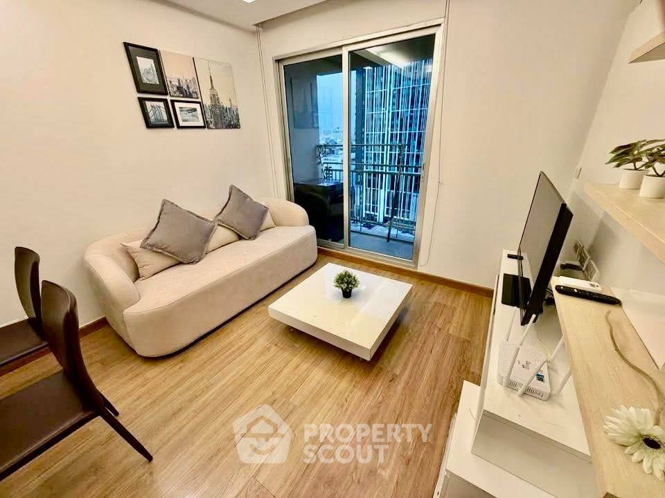 รูป คอนโด 2 ห้องนอน 62 ตร.ม. ชั้น 18 โครงการ ทรู ทองหล่อ ใกล้ MRT (ID 2590581) - รูปที่ 2/16