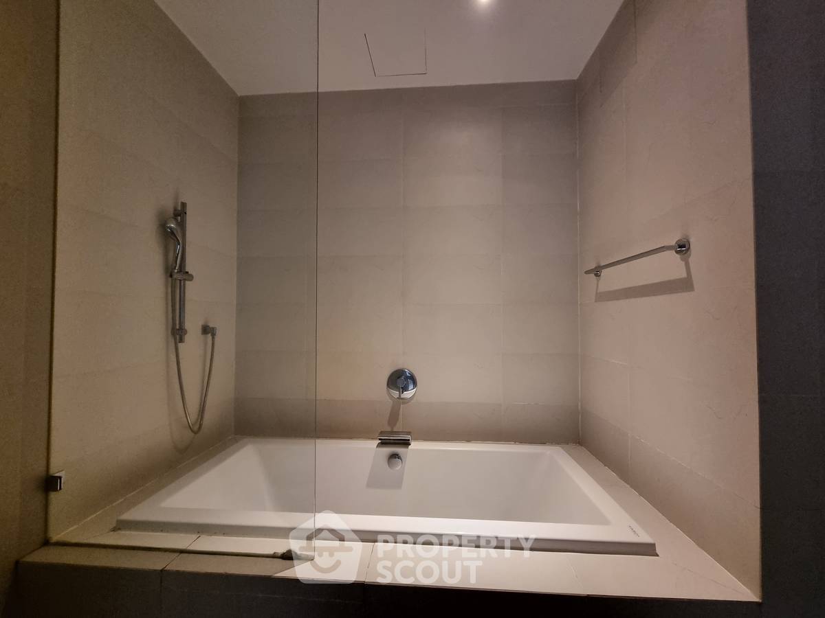 รูป คอนโด 1 ห้องนอน 55 ตร.ม. ที่ Eight Thonglor Residence ใกล้ BTS ทองหล่อ (ID 2594029) - รูปที่ 19/19