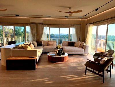 คอนโดให้เช่า : Call : 081-821-4826 Mae Phim Ocean Bay Condo, Penthouse 2 story 370 ตารางเมตร 3 ห้องนอน 3 ห้องน้ำ พร้อมบาร์ส่วนตัวบนดาดฟ้า วิวโรแมนติค ตกแต่งครบ