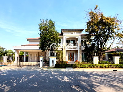 บ้านเดี่ยว ถนนพุทธมณฑล สาย 3 : ✨ แรร์ไอเทม V.I.P.! บ้านหรูสังคมเหนือระดับ (หั่นราคาคุ้มสุดในย่าน)🔥 ขายบ้านเดี่ยว กรานาดา ปิ่นเกล้า 🔥 / 4 ห้องนอน #HPHU042