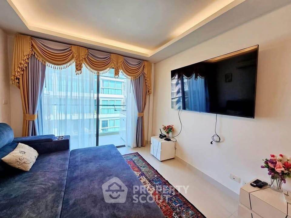 รูป คอนโด 2 ห้องนอน 58 ตร.ม. ขายที่ Club Royal Condominiums ใกล้ Sanctuary Of Truth (ID 2597830) - รูปที่ 3/20
