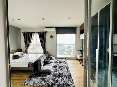 P-55394 Beautiful unit as shown Fully furnished ready to move in Nue District R9 Rama 9 2 Bed 35 sq.m.  Line ID: @easythaihome 085-592-2897