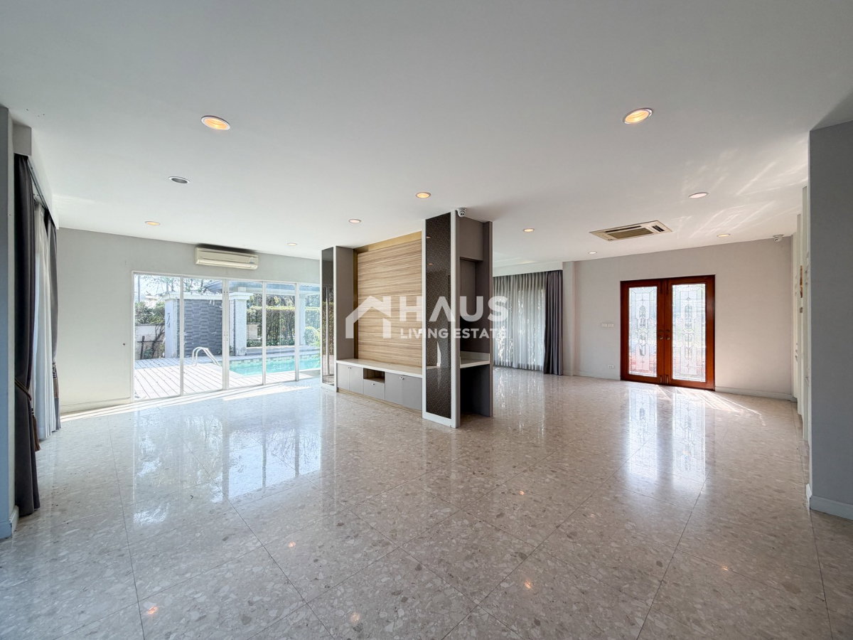 picture Granada Pinklao / 4 Bedrooms #HPHU042 - 4/37