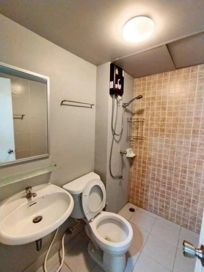 picture 🔥 NTC Home offers a 22 sq m condo for rent at Lumpini Township Rangsit-Khlong 1, near Future Park Rangsit. Located in Building B7, 7th floor. (5,500) - 8/8