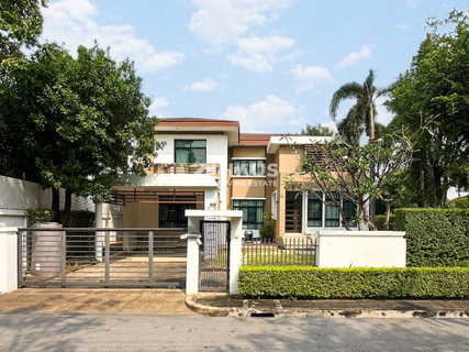  The Gallery Setthasiri's Collection / 4 Bedrooms #HRP1033