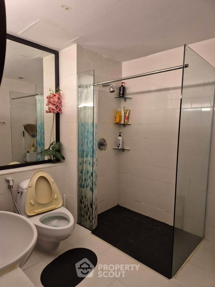 รูป คอนโด 2 ห้องนอน ชั้น 30 ขนาด 80 ตร.ม. โครงการ Asoke Place ใกล้ MRT สุขุมวิท 300 ม. (ID 883337) - รูปที่ 11/18