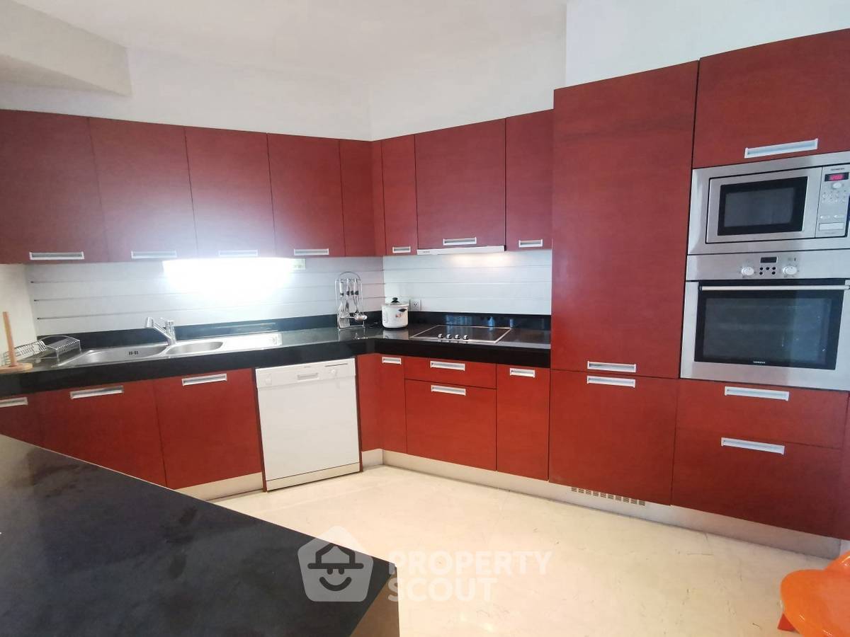 รูป ใกล้ BTS ช่องนนทรี เพียง 80 ม. | 2 ห้องนอน The Infinity Condominium (ID 2390327) - รูปที่ 6/20