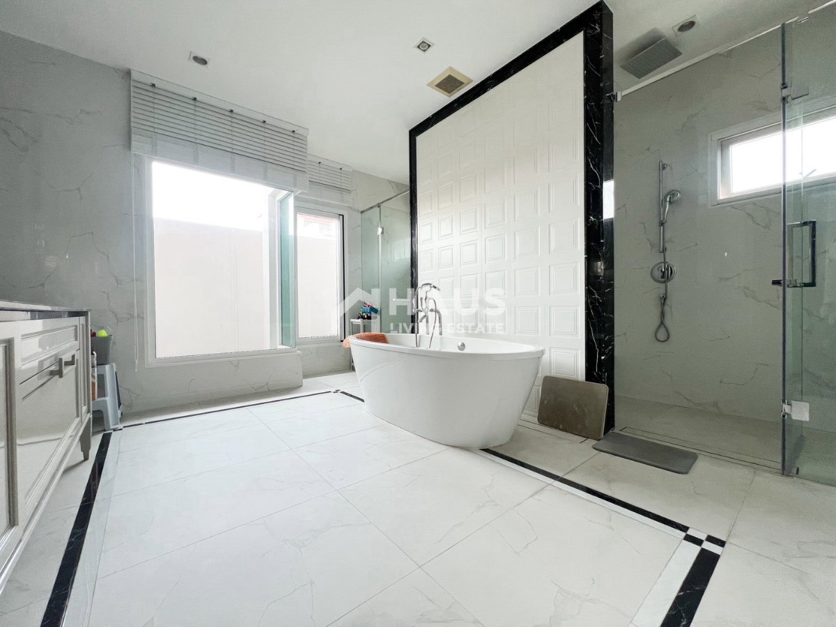 picture Ladawan Rama 2 / 5 Bedrooms #HRM2005 - 8/12