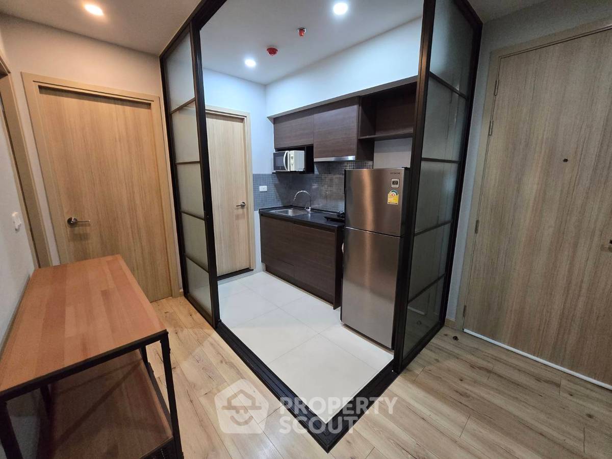 รูป คอนโด 2 ห้องนอน 43 ตร.ม. ที่บริกซ์ คอนโดมิเนียม จรัญสนิทวงศ์ 64 ใกล้ MRT สิรินธร 40 ม. (ID 2048548) - รูปที่ 3/11
