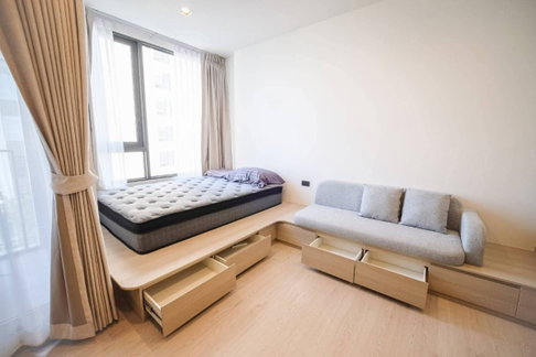 ðĨSL-10100ðĨ Selling at a loss! Beautiful condo, great price. Reference Sathorn - WongwianyaiðAdd Line @luxeliving