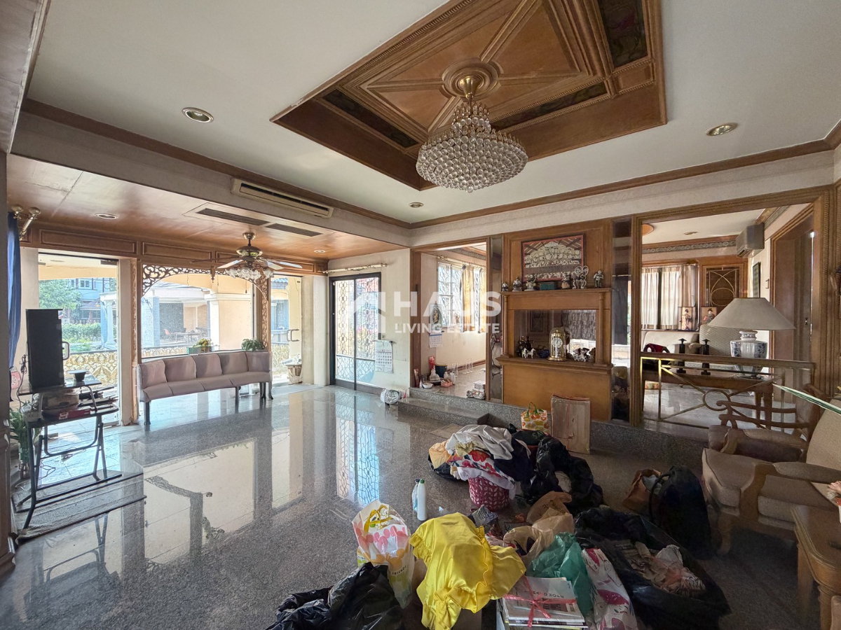 รูป 🔥 ขายบ้านเดี่ยว ลดาวัลย์ ปิ่นเกล้า - บรมราชชนนี 🔥 / 6 ห้องนอน #HPHU039 - รูปที่ 7/33