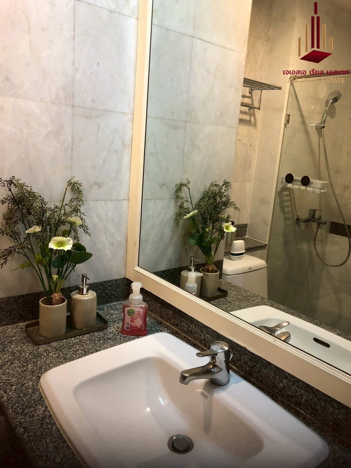 picture ✨ For Rent: President Place Condo ✨  💰 Only 75,000 THB/month - 6/7
