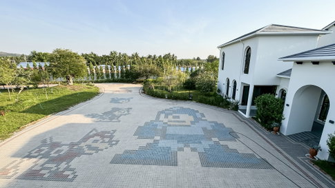 Luxury pool villa on 6 Rai Land in Mabprachan East Pattaya