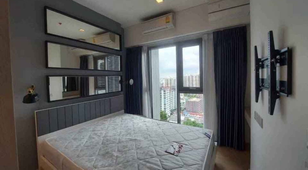 picture Whizdom Connect            Sukhumvit  - 9/14