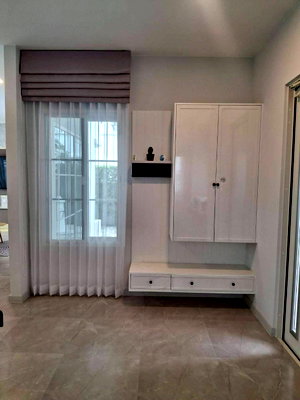 Houses for rent Samut Prakarn : LTH14313 – House for Rent | Chaiyapruek Bangna Km.15 | 184 sqm | 3 Beds 4 Baths | Near Mega Bangna | 85K/Month 