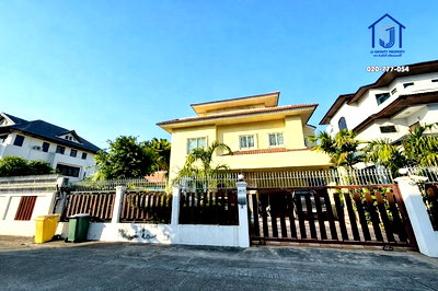 บ้านเดี่ยว ม.สุโขทัยธรรมาธิราช : ขายบ้านเดี่ยว 3 ชั้น หมู่บ้านประชาชื่น เพลส ถนนประชาชื่น ใกล้รถไฟฟ้าสายสีชมพู