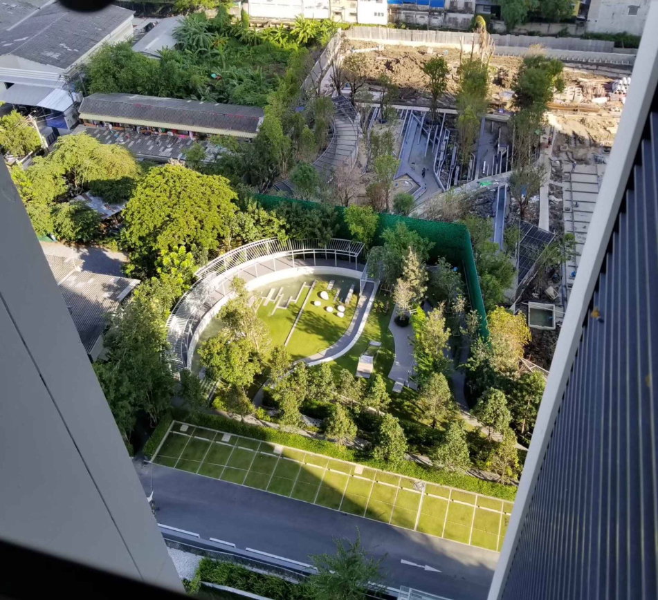 picture Whizdom Connect            Sukhumvit  - 12/14