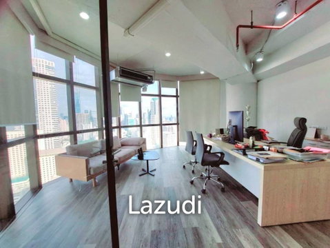 130 sqm High Floor 2 Bed Condo at State Tower Si Lom Bangkok