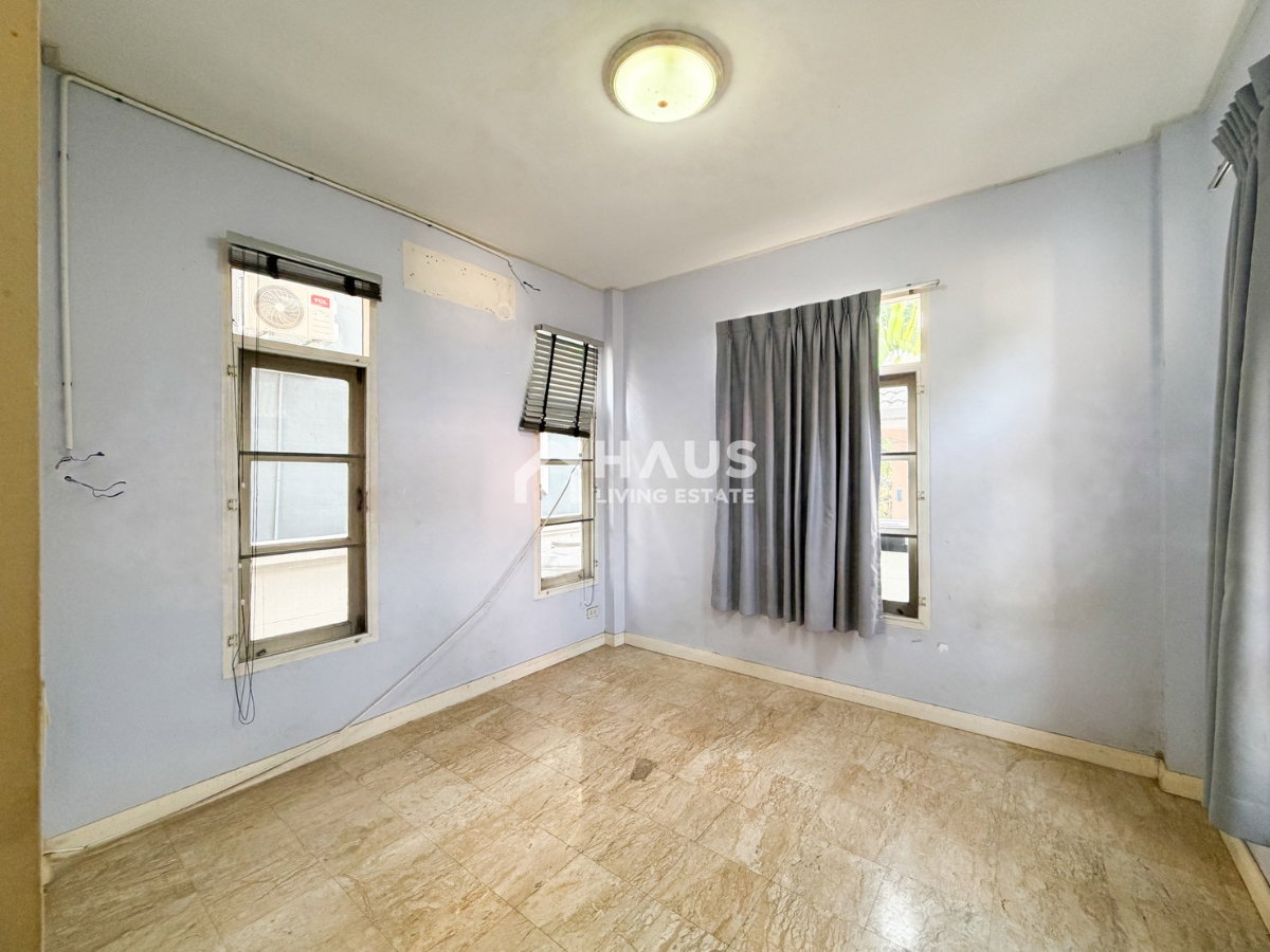 picture Panchasarp Park Pinklao / 3 Bedrooms #HPHU031 - 8/21