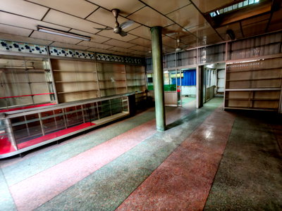 Shophouses for rent Nimibutr Stadium : Shop house/Commercial building for rent in a prime location near China town.