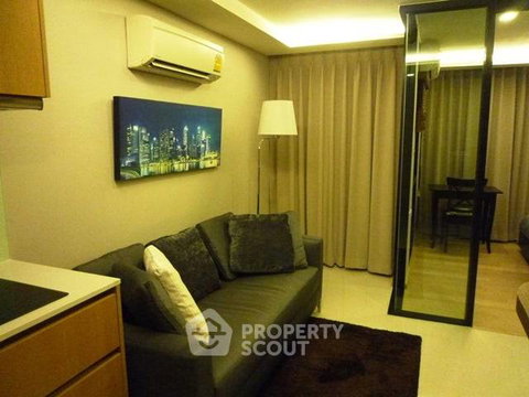 คอนโด 1 ห้องนอน โซซิโอ ร่วมฤดี ชั้น 7 ใกล้ BTS นานา (ID 450709)