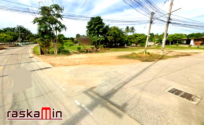 Land for sale Pornprapanimit Road : KT0197📲LineID @556ryccg🏘️Land for Sale: Pornprapanimit27 size 911 sqm near SP Village3, Mab Prachan Reservoir