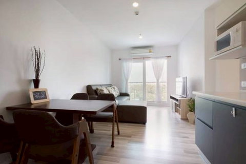 ห้องสวยมาก สภาพห้องดีสุดๆ "The Key Wutthakat" ทำเลดี 2 Bedrooms 2 Bathrooms 56 Sq.m เพียง 4.5 ล้านบาทเท่านั้น