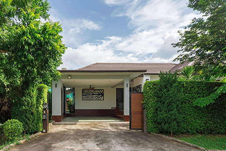 Pool Villa House for Rent ! Moobaan Wangtan , Near Big C Maehia , Chiangmai Airport .