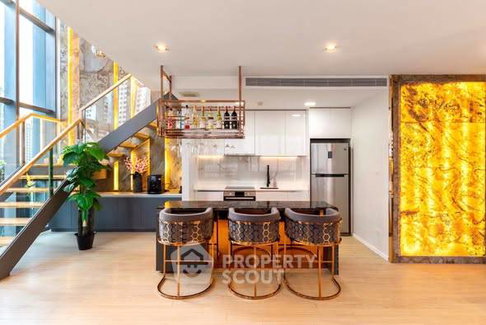 คอนโด 2 ห้องนอน ขนาด 128 ตร.ม. ชั้น 11 ที่ The Room Sukhumvit 21 ใกล้ MRT สุขุมวิท (ID 2608887)