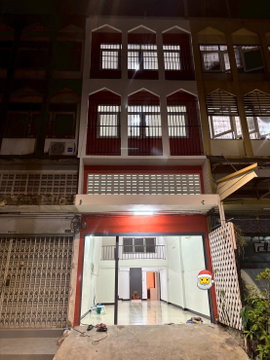 🏢 อาคารพาณิชย์ 3 ชั้นครึ่ง ทำเลดีมาก ซอยเสรีไทย 48 3 ห้องนอน 3 ห้องน้ำห่างจากปากซอยเพียง ประมาณ 40 เมตร