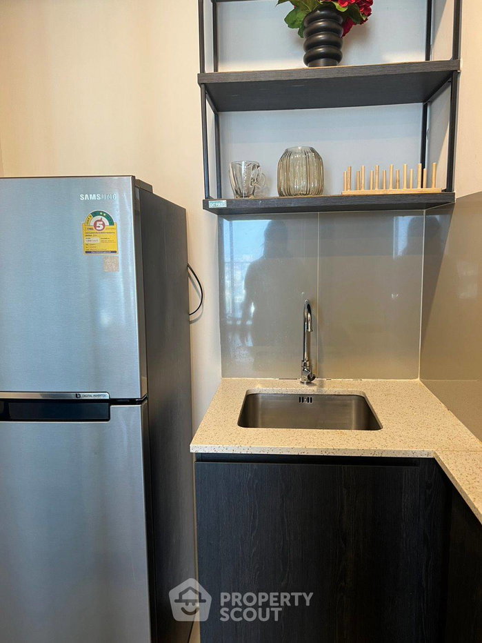 รูป ห้อง 2 ห้องนอน ชั้น 24 XT Huaikhwang ห่าง MRT ห้วยขวาง 100 ม. (ID 2609281) - รูปที่ 2/5