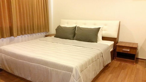 ด่วน! ห้องสวยมาก ราคาดี เพิ่งรีโนเวทใหม่ "Villa Sathorn" ห้องใหญ่ 42 ตร.ม 1 ห้องนอน 1 ห้องน้ำ เพียง 3.99 ล้านเท่านั้น