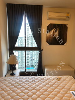 Ideo Sathorn-Taksin | 🚅 MRT Krung Thon Buri / ICONSIAM / Wongwian Yai