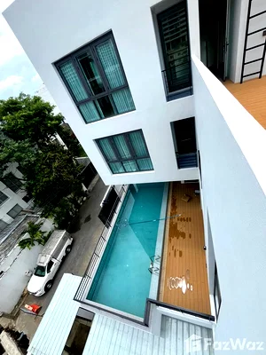 Houses for rent DONKI Mall Thonglor   : 4 Bedroom House for rent in Khlong Tan Nuea, Bangkok  6021385