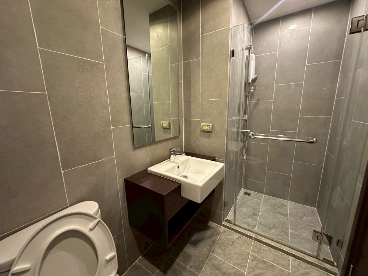 picture C EKKAMAI 1Bedroom / 1Bathroom - 3/16