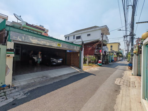 ใกล้ถนนใหญ่ เซ็นทรัล โลตัส MRT บางยี่ขัน ขายบ้าน 2 ชั้น ซอยจรัญสนิทวงศ์ 57 มีประตูรั้วรีโมท