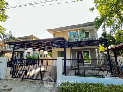 Pet-Friendly 3-BR House For Rent, Chaiyapruek Ramintra-Phrayasurain (ID 1396464)