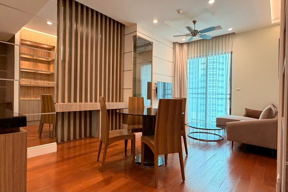 รูป 🔥 สำหรับขาย- เช่า !! โครงการระดับ luxury !! 🔥 Code C20260100057..Bright Sukhumvit 24, 1 ห้องนอน, 1 ห้องน้ำ, ชั้นสูง 11++, แต่งครบ, ราคาพิเศษ!!📣📣 - รูปที่ 3/9