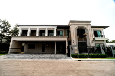 บ้านเดี่ยว วิทยาลัยอาชีวศึกษาธนบุรี : Grand Bangkok Boulevard Ratchaphruek - Pinklao 5 bedrooms, for sale