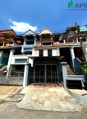Townhouses for rent วิทยาลัยดุสิตธานี : Townhome for Rent – Near Srinakarin Road ( SPSJP117)