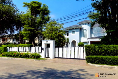 บ้านเดี่ยว ถนนกรุงเทพ-ชลบุรี มอเตอร์เวย์ : 🏡 Golden Nakara ✨ - บ้านตกแต่งสวย หลังใหญ่ ใกล้ทางด่วนพระราม9