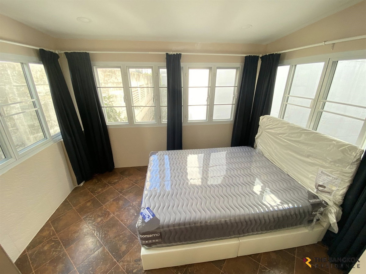 รูป 🏨 Townhome Area Pathum Wan ✨ ใกล้ BTS สนามกีฬาเพียง 300 ม. - รูปที่ 6/10